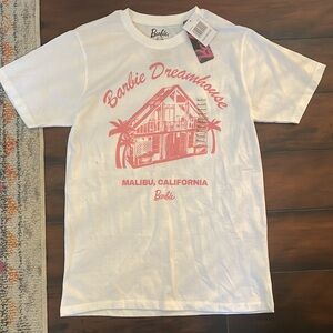 Malibu Barbie Dreamhouse T Shirt Medium New NWT Retro ~ Cotton